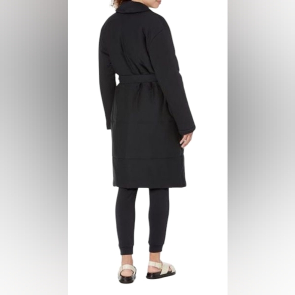 Amazon Essentials NWT Women's Relaxed-Fit Cotton PaddedHome Coat Black Size XXL - Picture 2 of 10